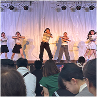 ダンスパフォーマンス